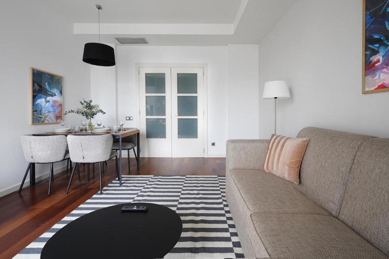 Ola Living Plaza Catalunya Appartement *
